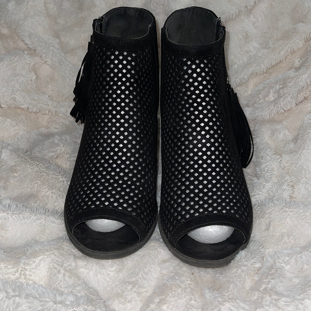 Ladies Peep Toe Booties